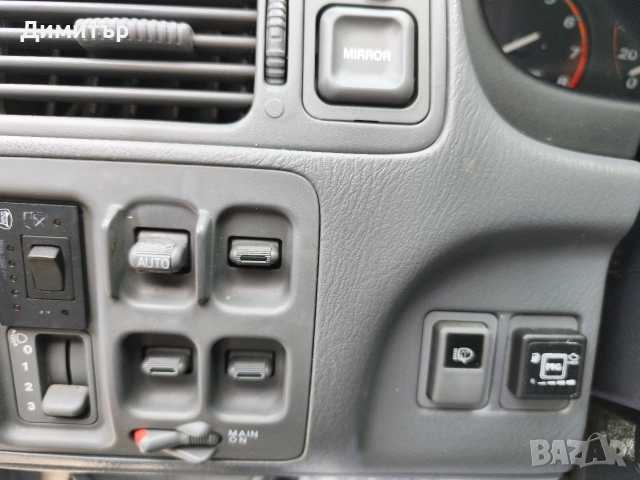 Honda CRV 147 кс, снимка 8 - Автомобили и джипове - 52718962