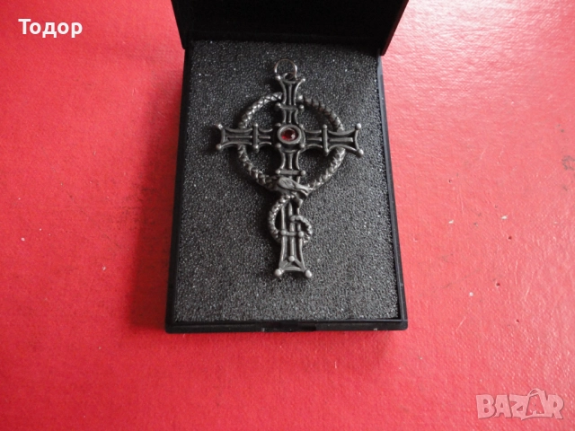 Страхотен кръст на Свети Колумби Кръст от калай , снимка 7 - Колиета, медальони, синджири - 52639691
