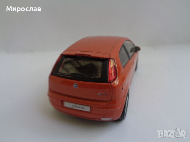  1:43 Motorama FIAT Grande Punto ИГРАЧКА КОЛИЧКА МОДЕЛ, снимка 4 - Колекции - 46724699