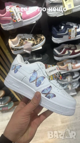 Nike Дамски Бели Маратонки👟Дамски Спортни Обувки В Бял Цвят Найк - 2 Цвята На Декорацията Код E1287, снимка 2 - Маратонки - 53756463