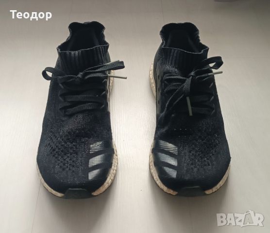 Adidas Ultraboost 44, снимка 2 - Маратонки - 46115458