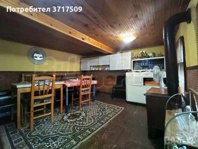 Продавам къща с двор, снимка 8 - Къщи - 54018461