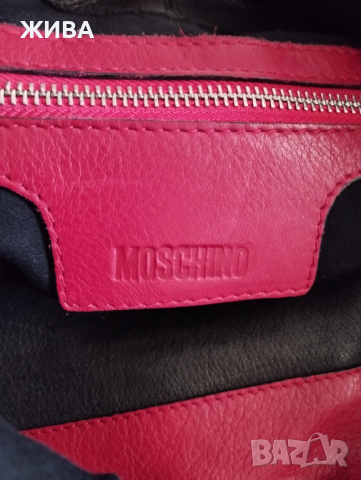 ЕСТЕСТВЕНА КОЖА на MOSCHINO голяма дамска чанта в черно и червено, снимка 9 - Чанти - 44975591