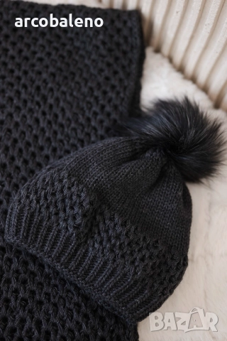 Дамски зимен комплект шапка и шал, 3цвята , снимка 7 - Шапки - 47560442