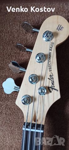 Бас китара Fender, снимка 1