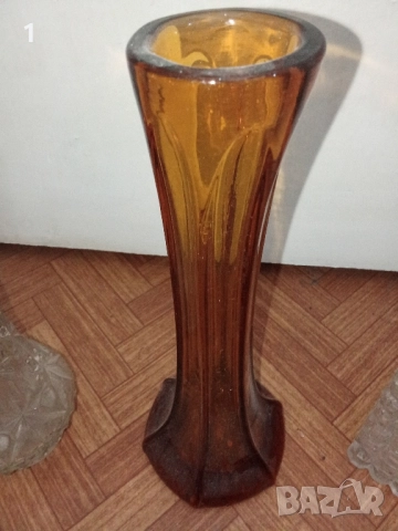 Вази за цветя, снимка 3 - Вази - 51886083