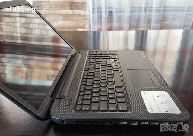 Продавам 17" лаптоп Dell Inspiron 3721/4x1.8ghzThr/8gb/1000gb/HD7670M/1600x900сKам/DVDrw/Профилактир, снимка 5 - Лаптопи за дома - 48781399