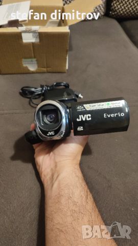 JVC GZ-MS110 

, снимка 7 - Камери - 46767934