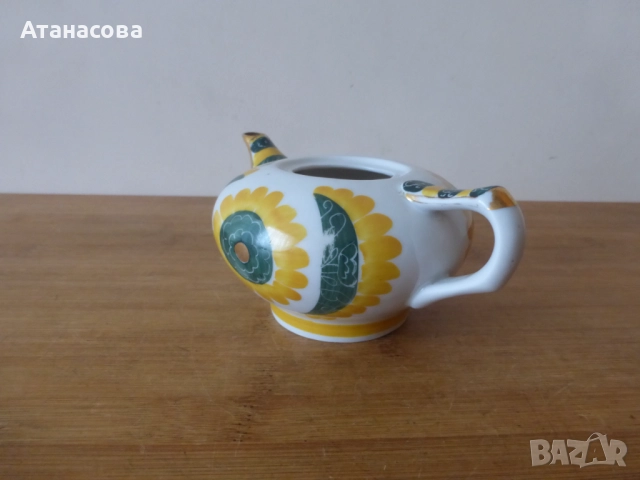 Украински порцеланов мини чайник чайниче 1970 г, снимка 3 - Аксесоари за кухня - 52496711