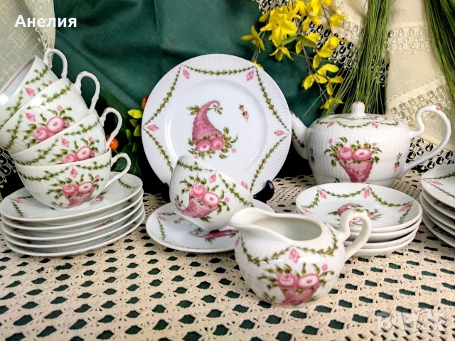 Рогът на изобилието фин костен порцелан , снимка 2 - Чаши - 53039734