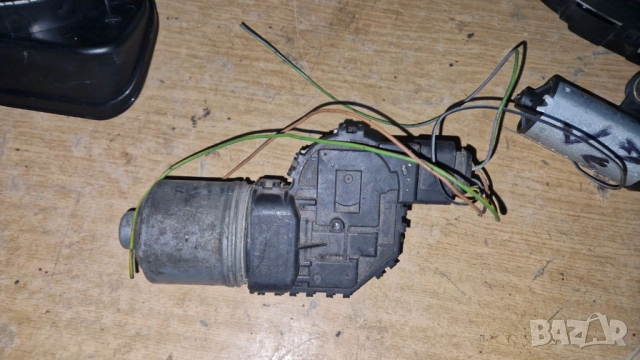 рамена мотор чистачки механизъм motor ramena mehanizum chistachki Пасат VW PASAT PASSAT B5.5, снимка 2 - Части - 52517264