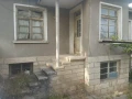 Продава се къща в с. Мадара, снимка 5