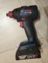 Продавам безчетков комбиниран гайковерт Bosch GDX 200 с батерия 2Ah. Цената е крайна!, снимка 1