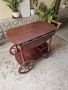 Чудесна антикварна холандска дървена количка за сервиране , снимка 1 - Антикварни и старинни предмети - 45404332