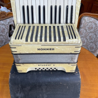 Немски акордеон Hohner, снимка 8 - Акордеони - 44987521