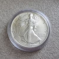 САЩ. 1 сребърен долар. 1992 година. Американски сребърен орел Сребро 0.999., снимка 2 - Нумизматика и бонистика - 45199538