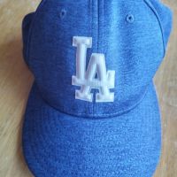 Бейзболна шапка New Era 30лв, снимка 1 - Шапки - 45452609