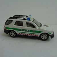 HONGWELL 1/72 MERCEDES ML POLICE ПОЛИЦИЯ МОДЕЛ КОЛИЧКА, снимка 3 - Колекции - 46100355