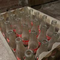 Стари шишета от Coca-cola, снимка 2 - Други ценни предмети - 45569094