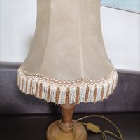 Лампа с абажур от кожа, снимка 1 - Лампиони - 45687435