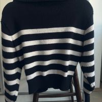 Женски пуловер на Zara - размер М - носен само веднъж, снимка 3 - Блузи с дълъг ръкав и пуловери - 45116548