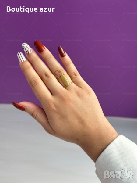 Дамски пръстен от неръждаема стомана тип шанел със златисто покритие, снимка 1
