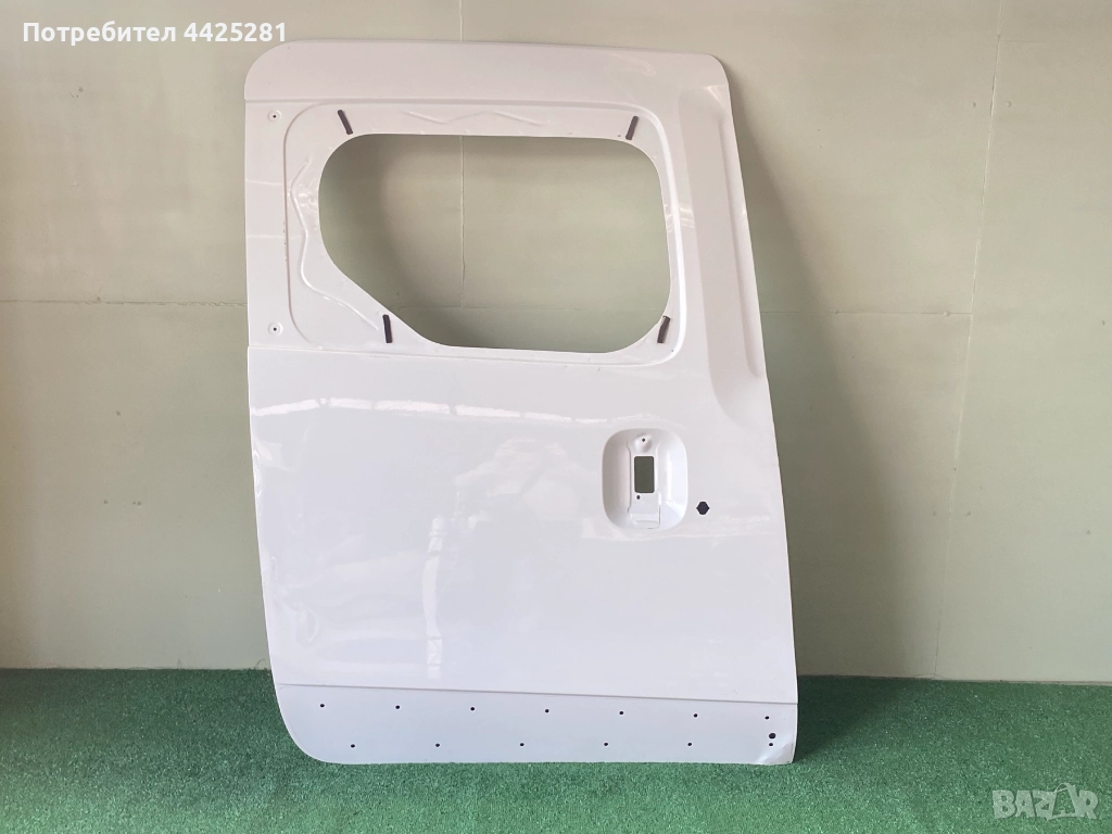 врата дясна плъзгаща Dacia Dokker 2012-2022г. #1020V, снимка 1