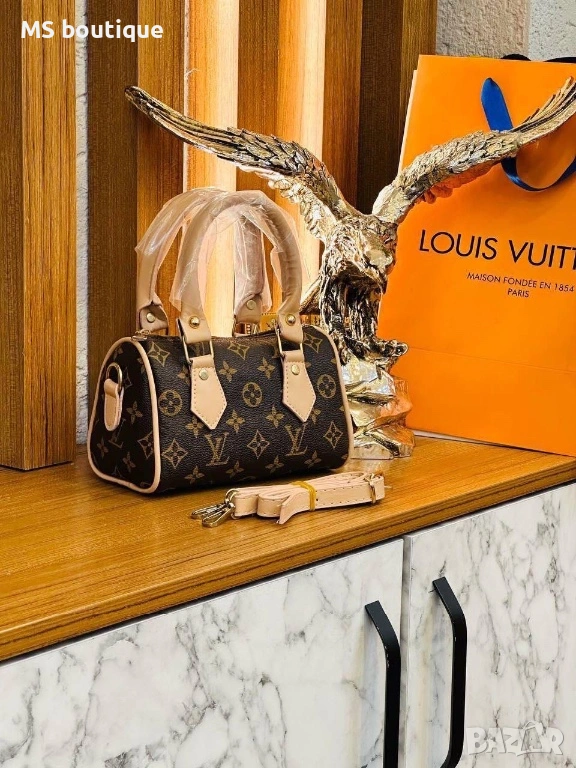 Дамска чанта  Louis Vuitton , снимка 1