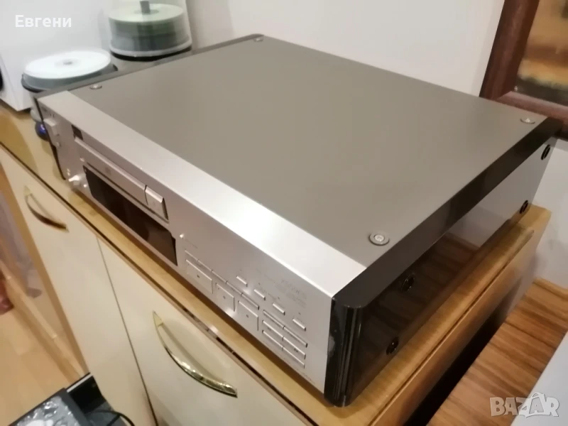 Sony CDP-x559es, снимка 1