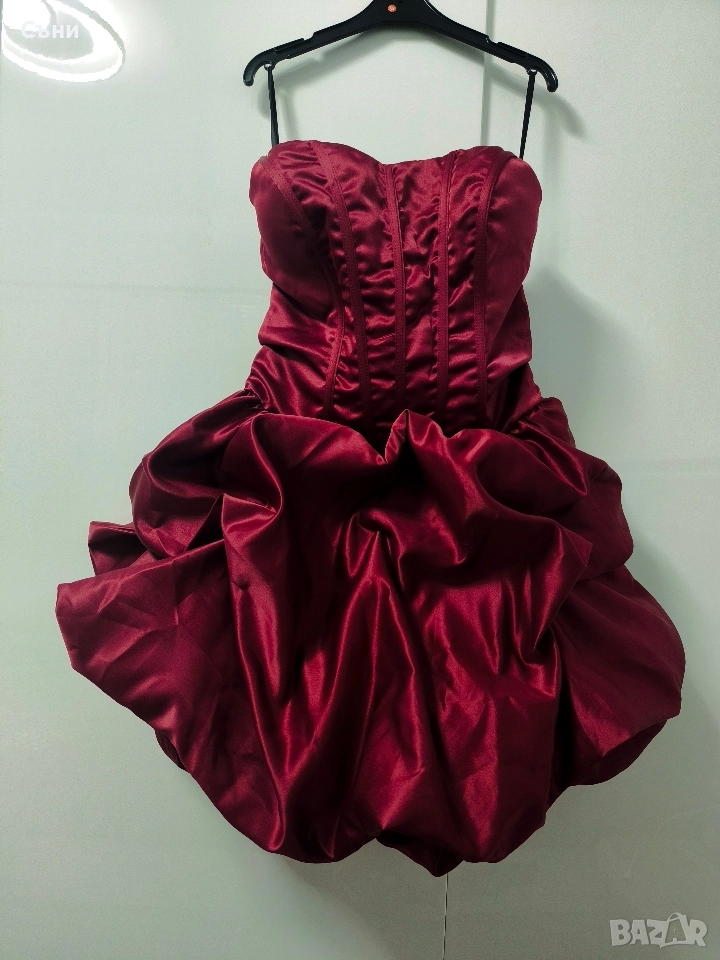 Тъмно червена рокля , снимка 1