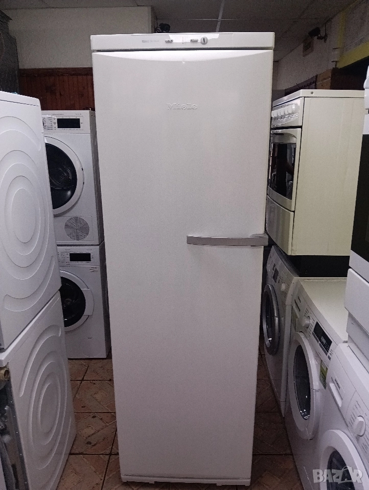 Огромен вертикален фризер с 8 чекмеджета Миеле Miele Made in Germany с две години гаранция!, снимка 1