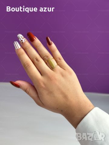 Дамски пръстен от неръждаема стомана тип шанел със златисто покритие, снимка 1 - Пръстени - 45470415