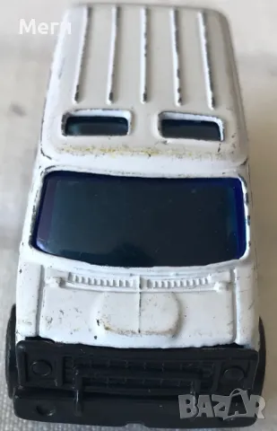 Колекционерска Количка 1985 Chevrolet G20 Van Welly 1:64 – Бял Колекционерски Модел, снимка 1 - Колекции - 46987129