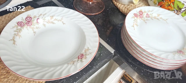 Чинии порцеланови , снимка 5 - Сервизи - 51130292