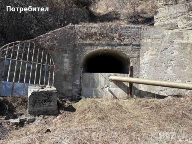 Промишлена територия с промишлени сгради – 88 465 кв.м., снимка 13 - Други - 50960231