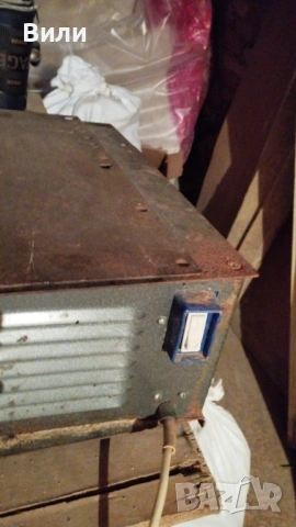 Продавам подвижен настолен циркуляр , снимка 4 - Циркуляри - 53692624