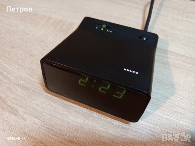 Часовник с аларма"Krups"Typ 622.(1970г), снимка 3 - Антикварни и старинни предмети - 51094171