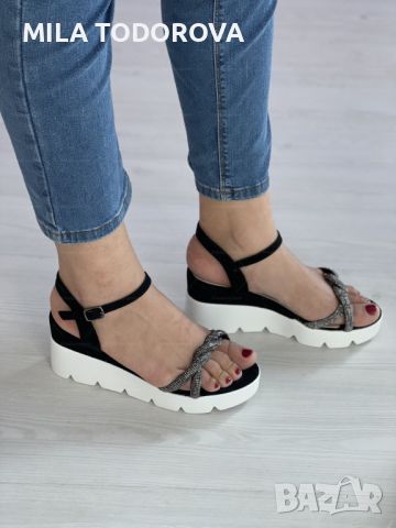Леки и удобни ежедневни дамски сандали за всекидневен шик, снимка 4 - Дамски ежедневни обувки - 45842299