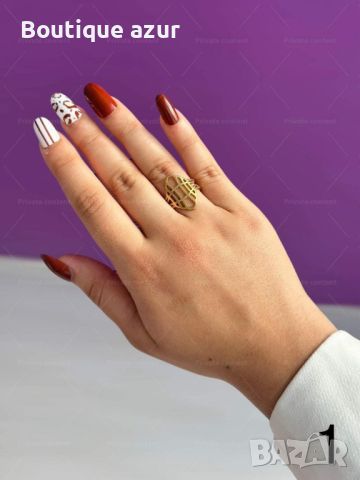 Дамски пръстен от неръждаема стомана със златисто покритие и красива текстура, снимка 1 - Пръстени - 45470266