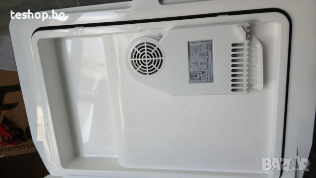 Хладилна кутия TZS FIRST AUSTRIA FA-5170-2 45 литра, снимка 7 - Хладилни чанти - 53626465