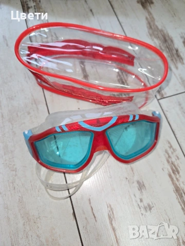 Бански , очила за плуване и шапка, снимка 4 - Детско бельо и бански  - 53364906