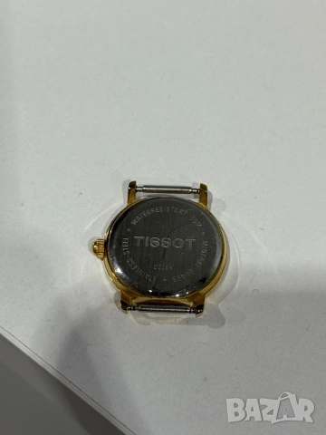 Дамски кварцов часовник Tissot, снимка 3 - Антикварни и старинни предмети - 53710450