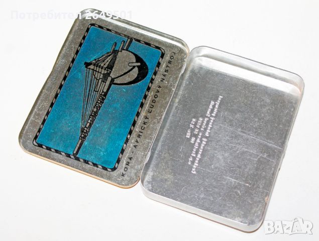  1970те Соц. Чехословакия метална кутия цигари КОРА завод Смолник, снимка 4 - Колекции - 45864770