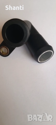 a612203008 воден фланец mercedes, снимка 2 - Части - 53482368