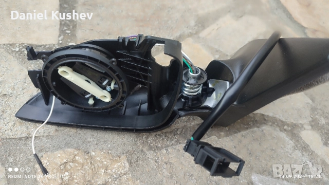 ляво огледало голф 4, снимка 3 - Аксесоари и консумативи - 51712206