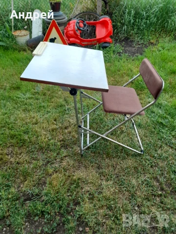 Стар ученически чин,бюро Чавдарче, снимка 4 - Други ценни предмети - 50823259