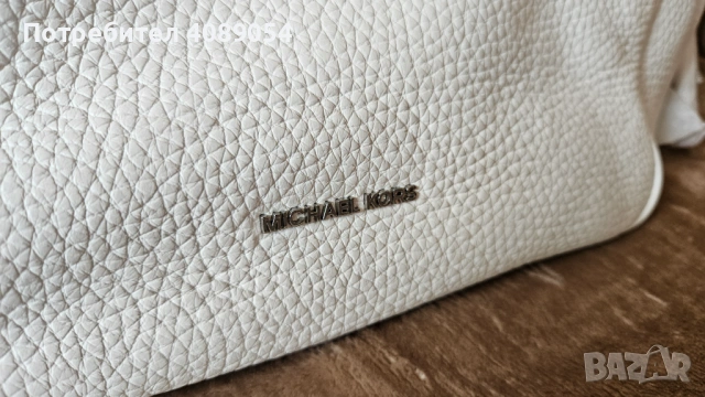 Продавам Стилна Дамска чанта Michael Kors, снимка 4 - Чанти - 53665362