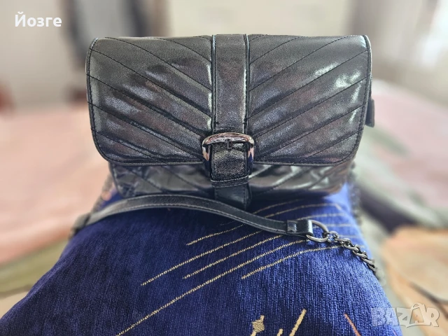 Чанта — нова, без следи от употреба