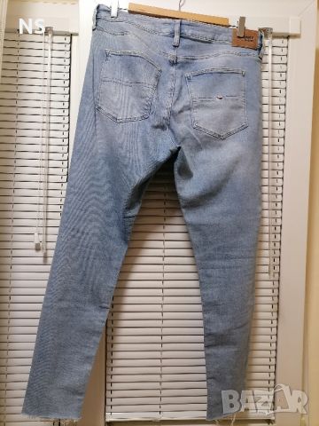 Tommy jeans, страхотни дънки! , снимка 4 - Дънки - 46360319