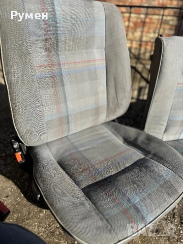 Седалки за Golf 2 Manhattan 4 врати, снимка 4 - Части - 53125554